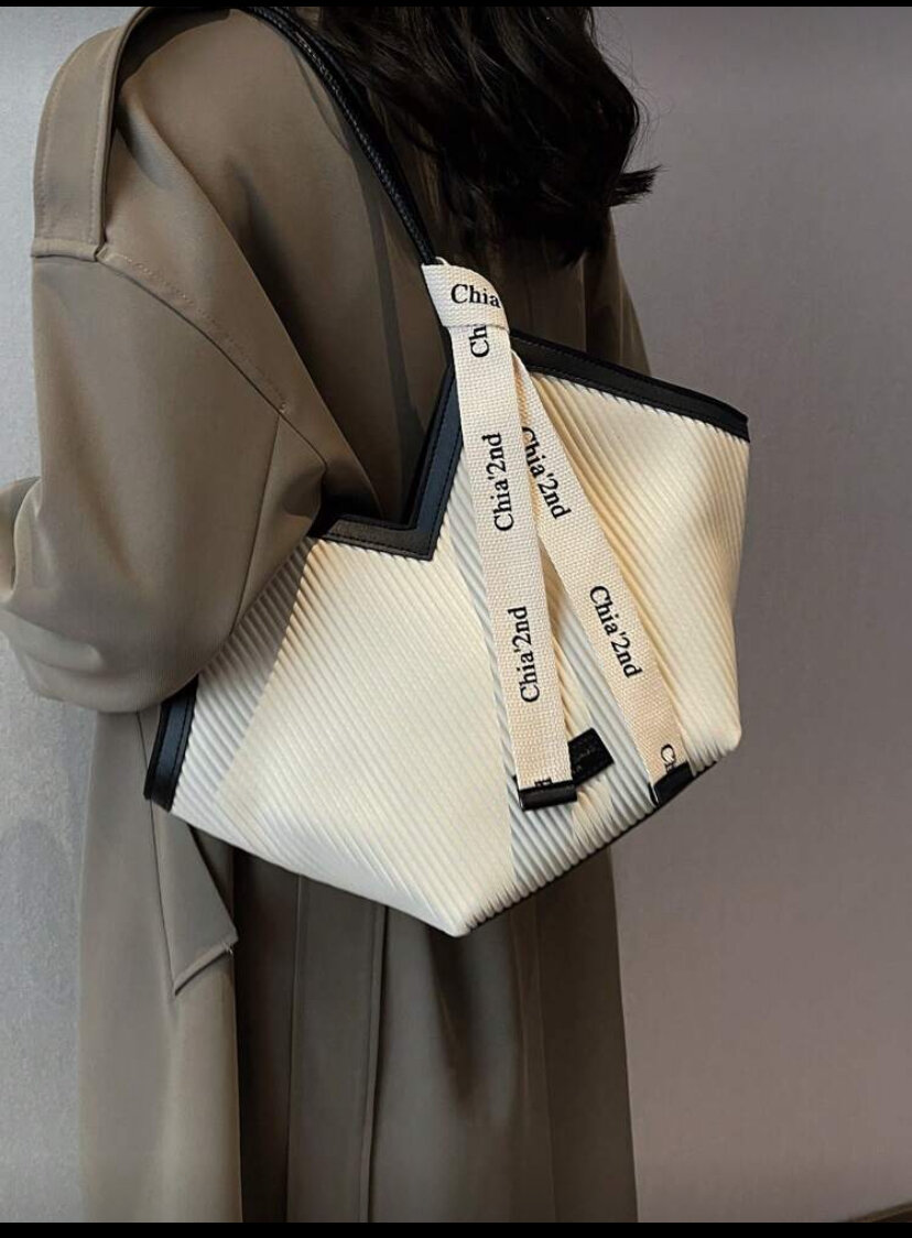 Sac à main moderne élégant