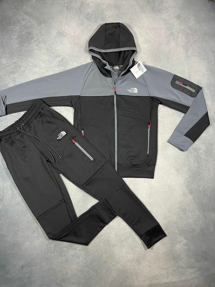 Ensemble de survêtement moderne