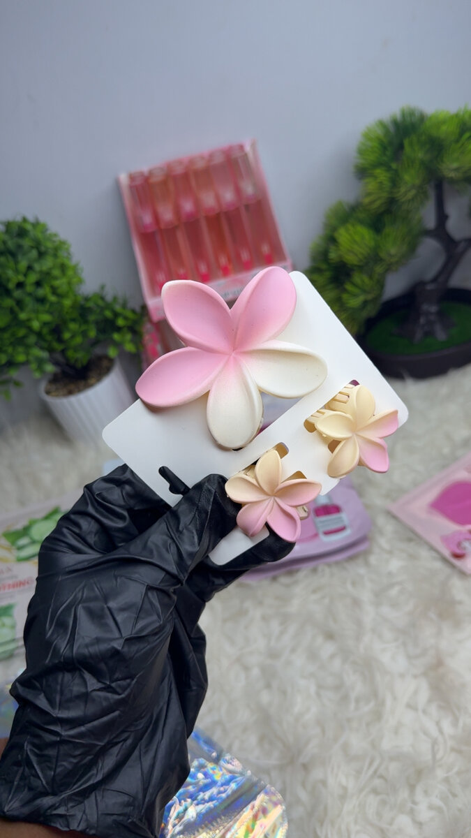 Pinces à cheveux fleuries