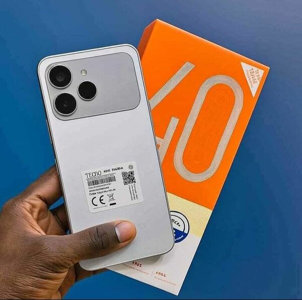 Smartphone TECNO Spark 40