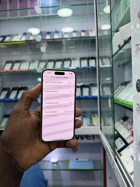 iPhone 15 Simple 128 Go