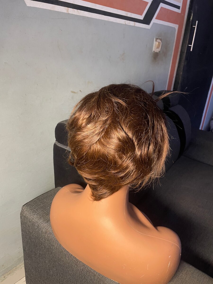 Perruque Bob Chic et Colorée