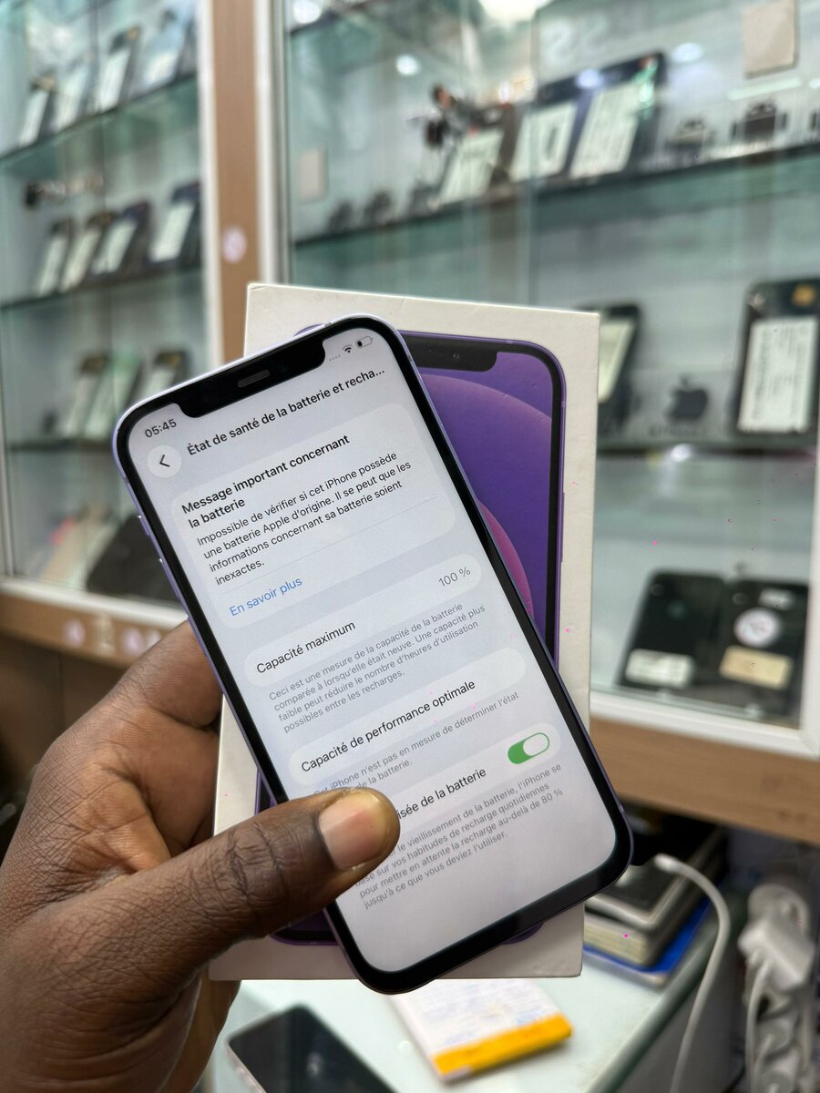 12 simple 128Go tout passe