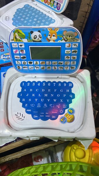 Ordinateur éducatif enfant