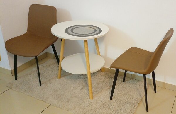 Set table et chaises moderne