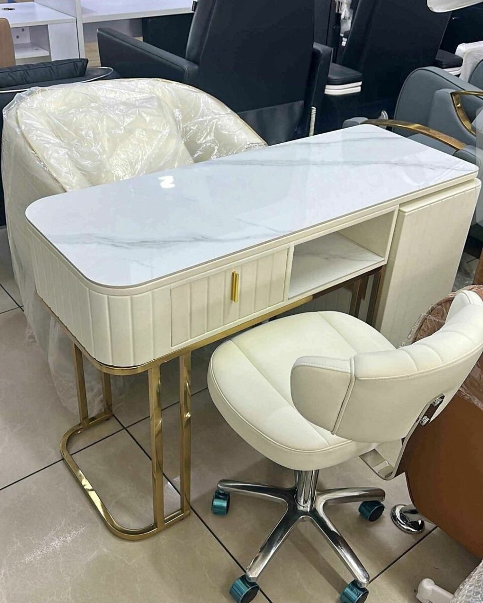 Ensemble de bureau moderne