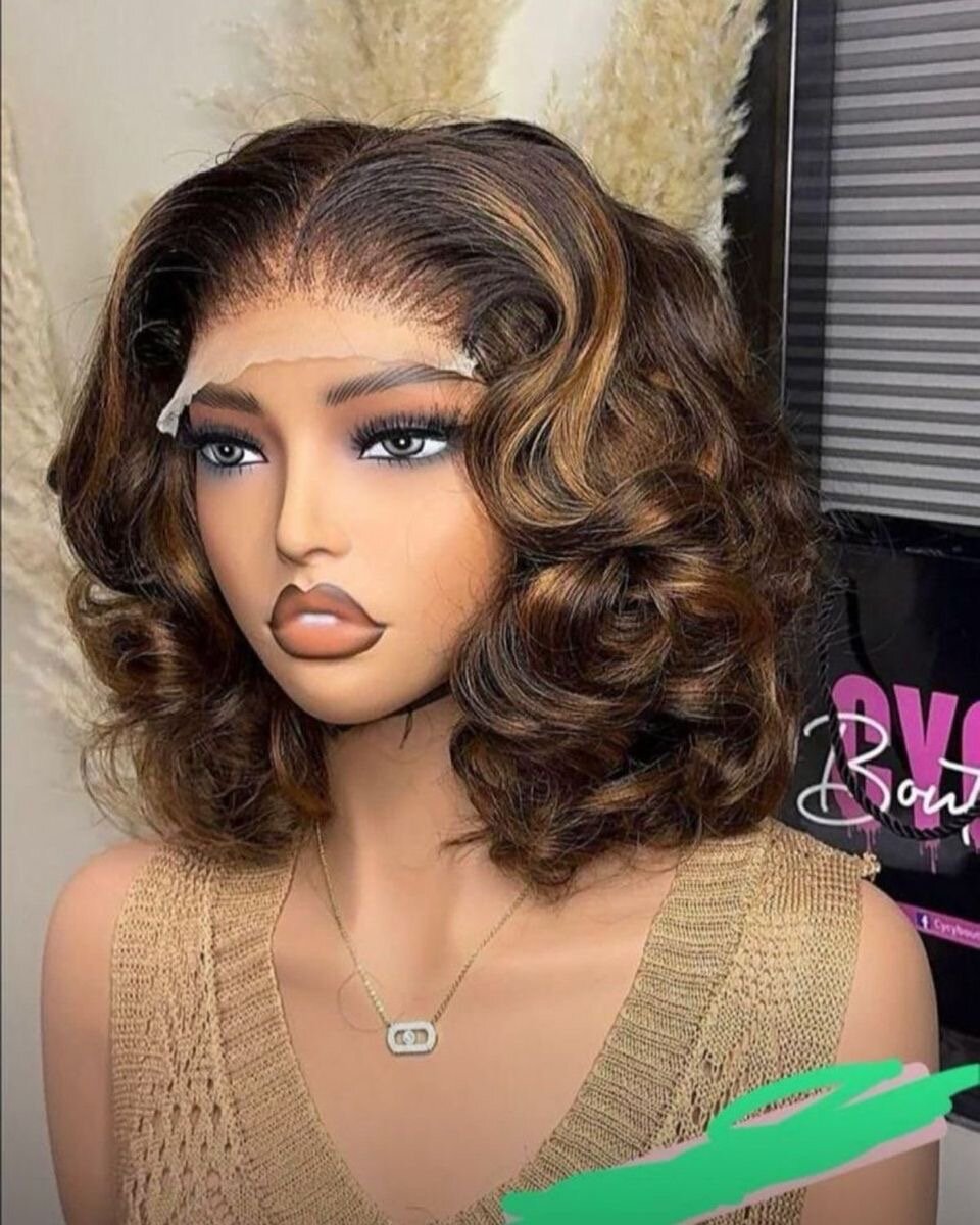 Perruque naturelle en dentelle