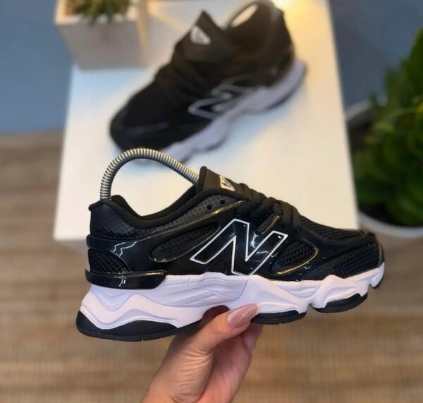 Baskets colorées tendance