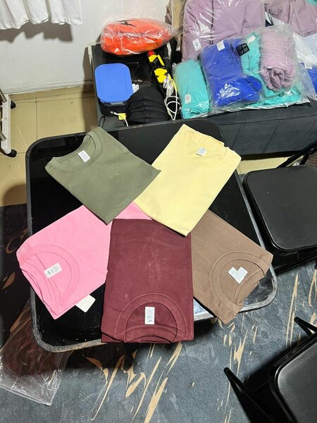 T-shirts unisex colorés