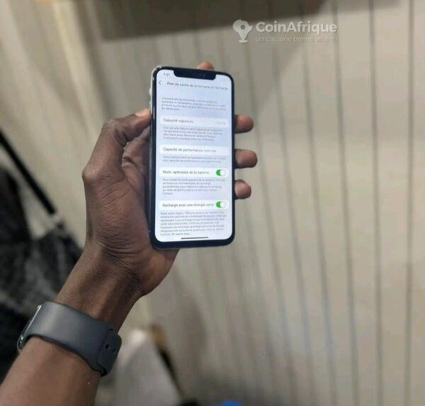 iPhone XR Blanc 64 Go Excellent État