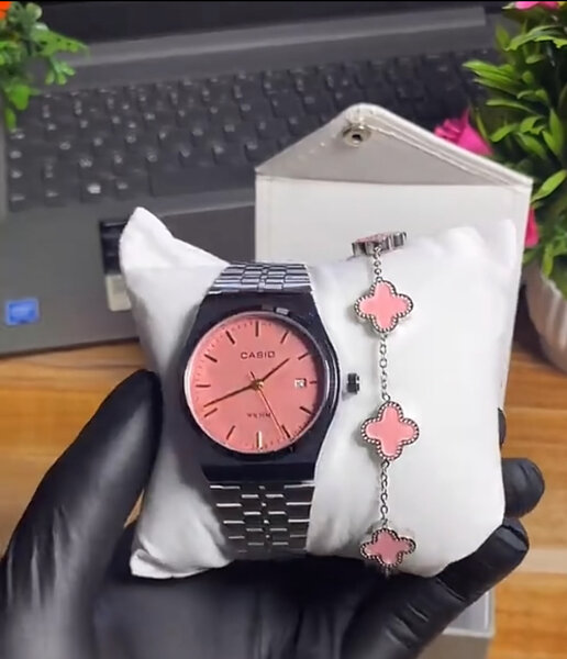 Montre Casio rose femme