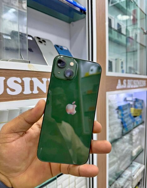 iPhone 13 simple 128GB vert