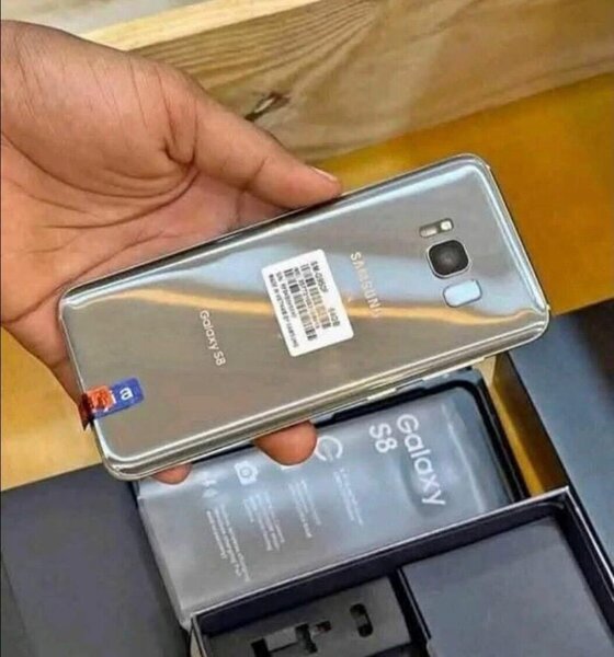 Samsung Galaxy S8 Silver