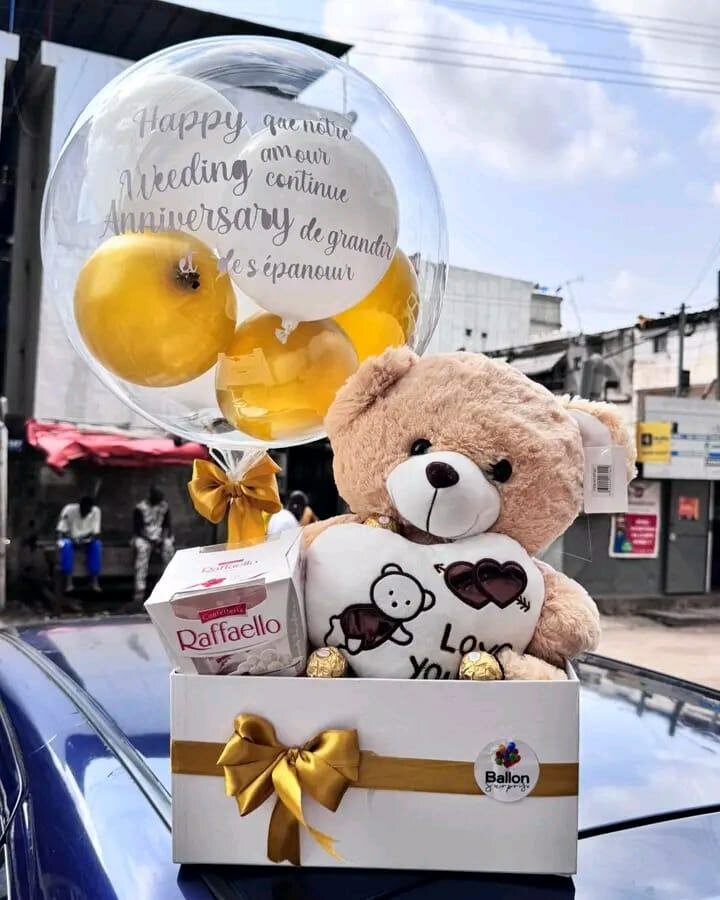 Ours en peluche géant avec chocolat