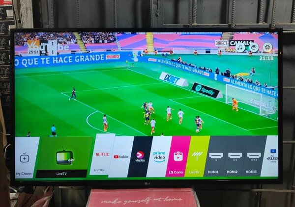 Smart TV 55 pouces UHD