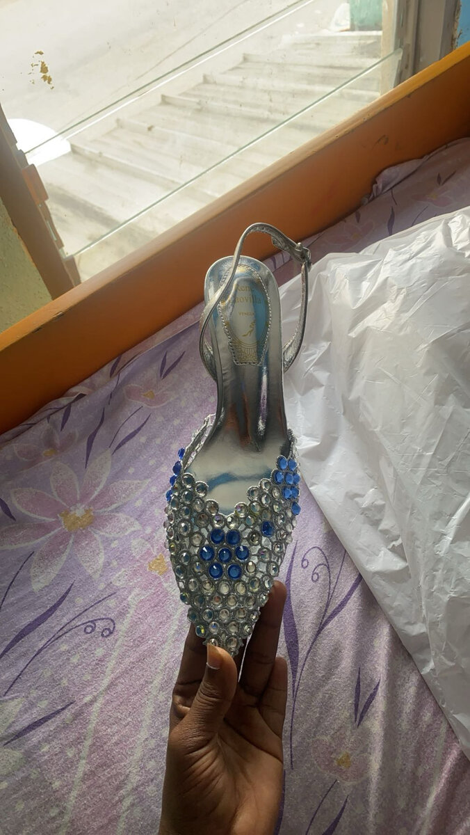 Chaussures à talons strass
