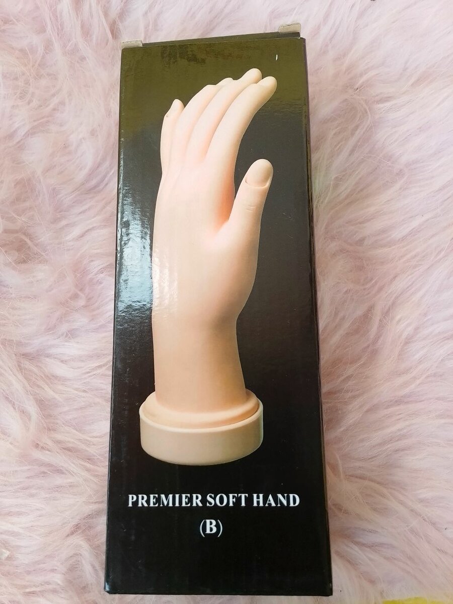 Main en Silicone pour début