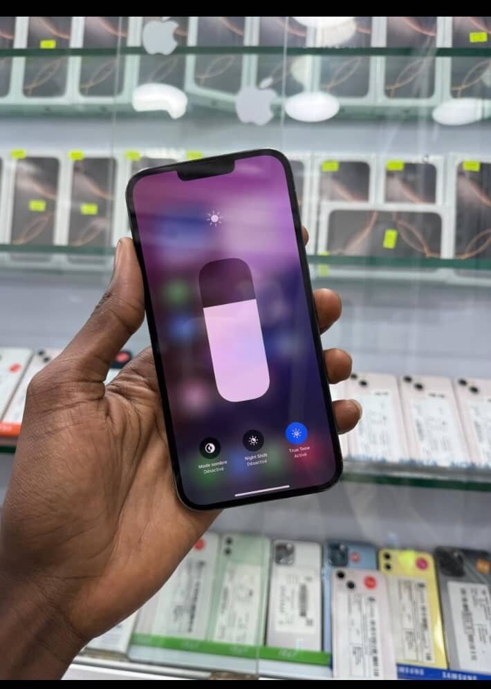 Smartphone moderne 6.1 pouces