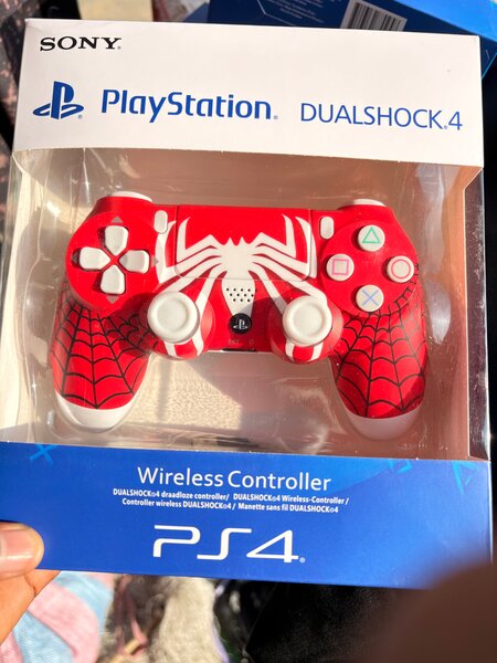 Manette PS4 Spider-Man