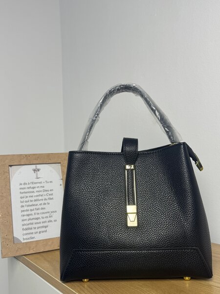 Sac à main en cuir élégant