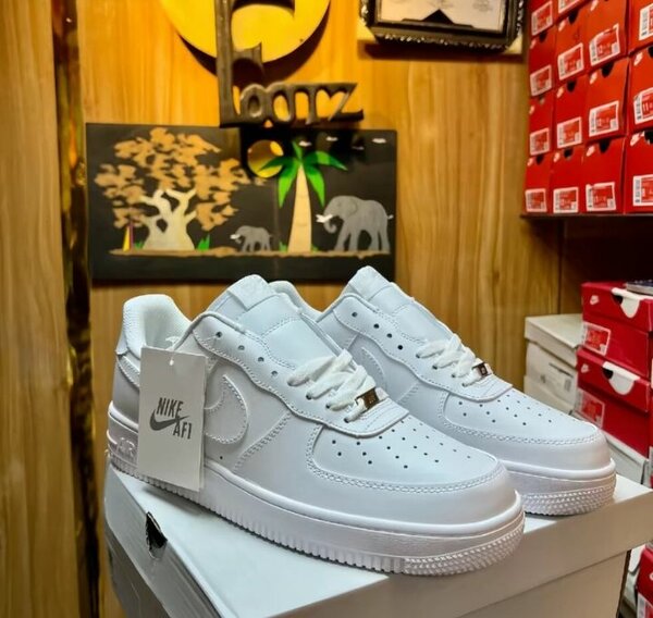 Baskets blanches Nike AF1