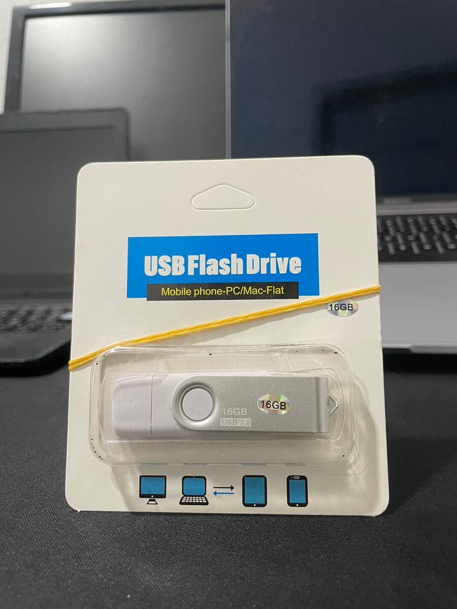Clé USB 16 Go pivotante