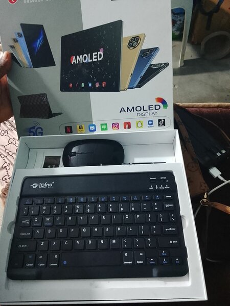 Tablette AMOLED 5G Idino