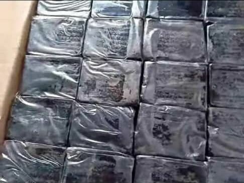 Savon Noir Réparateur Naturel