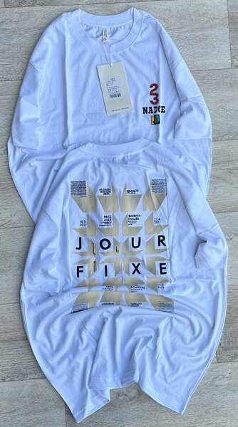 T-shirts graphiques tendance