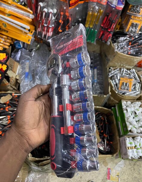 Ensemble de clés à douille 17 pièces