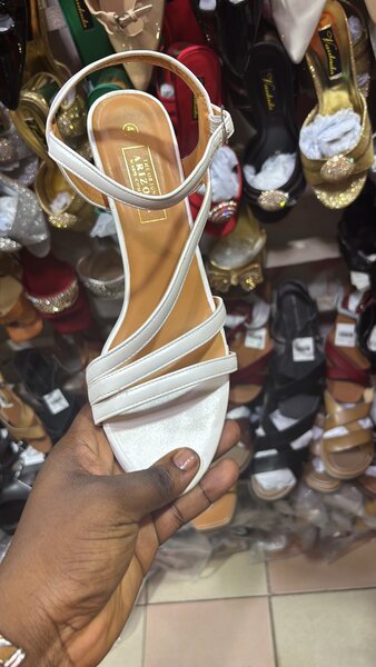 Sandales élégantes à talons