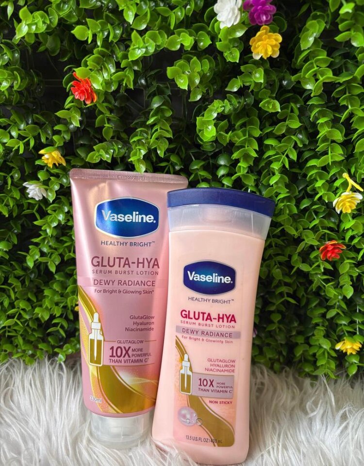 Vaseline Gluta-Hya Lotion