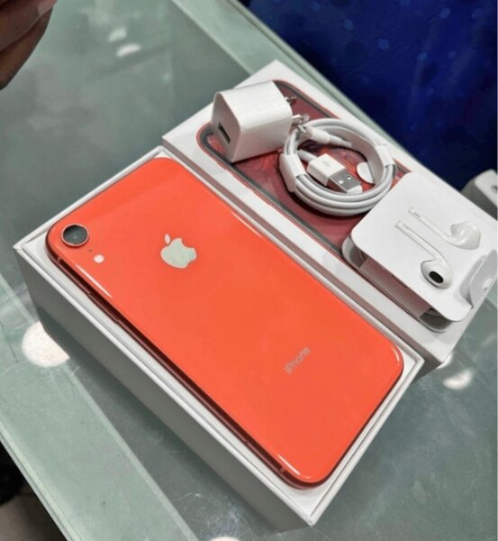 iPhone XR Rouge Brillant