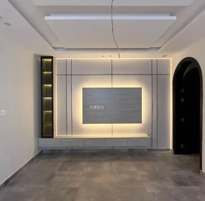 Meuble TV mural moderne avec éclairage LED