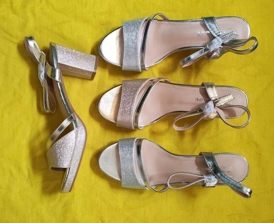 Sandales à talons métallisées