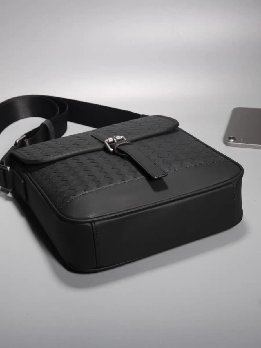 Sac bandoulière en cuir tressé