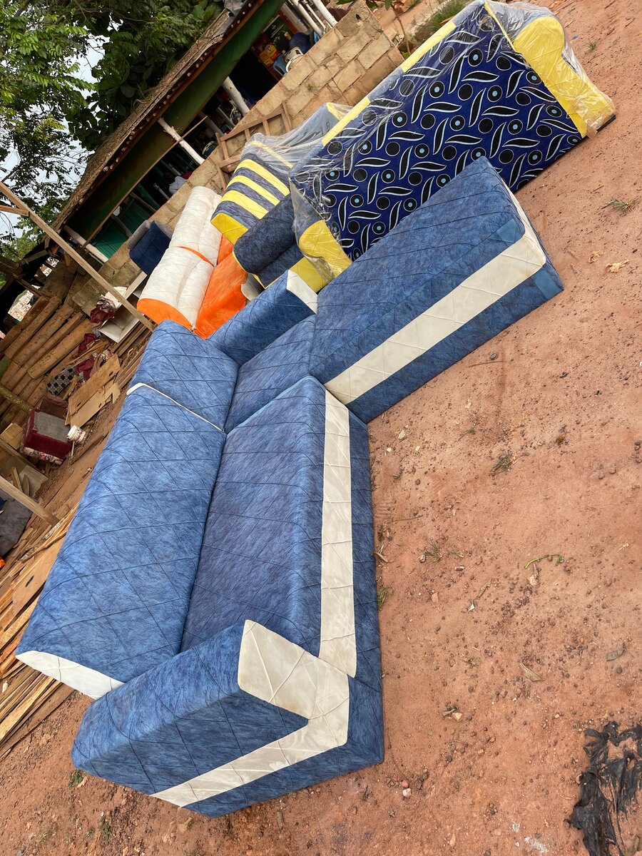 Canapé d'angle moderne en tissu