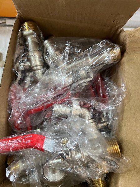 Robinet en laiton robuste