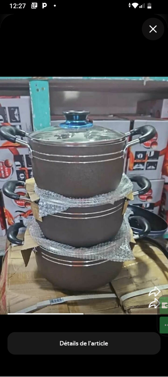 Casseroles et marmite