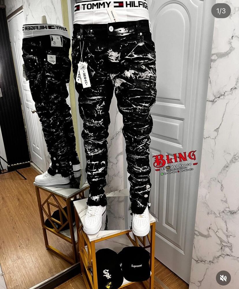 Jeans déchirés tendances