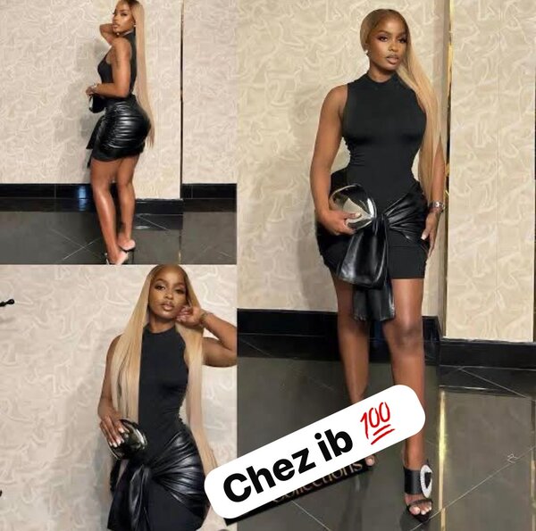 Robe moulante noire chic