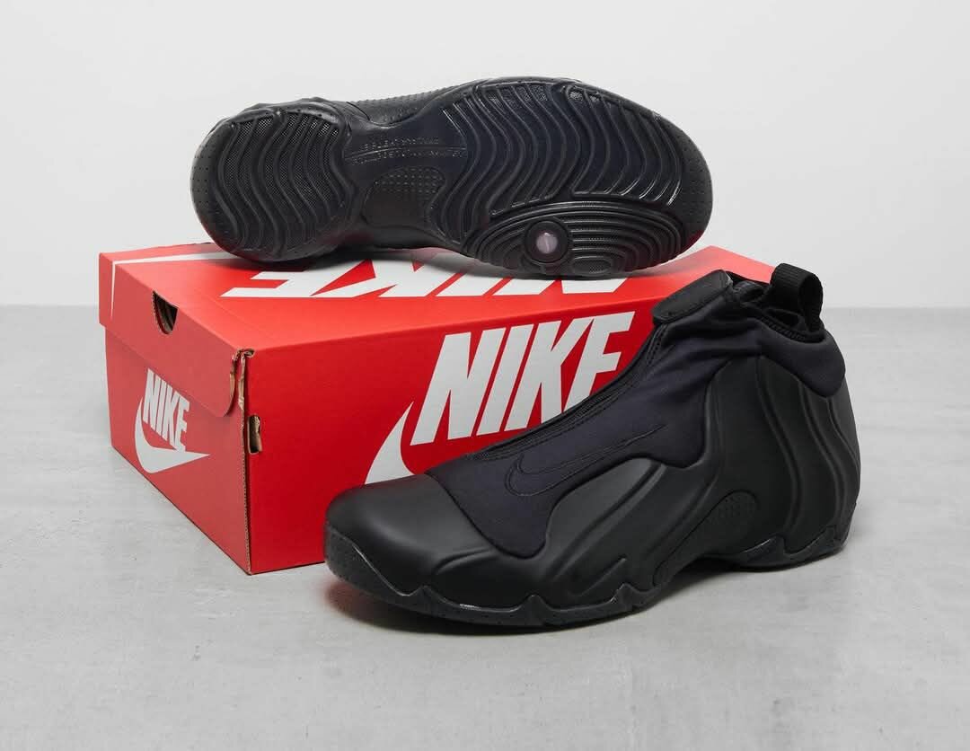 NIKE AIR FLIGHTPOSITE