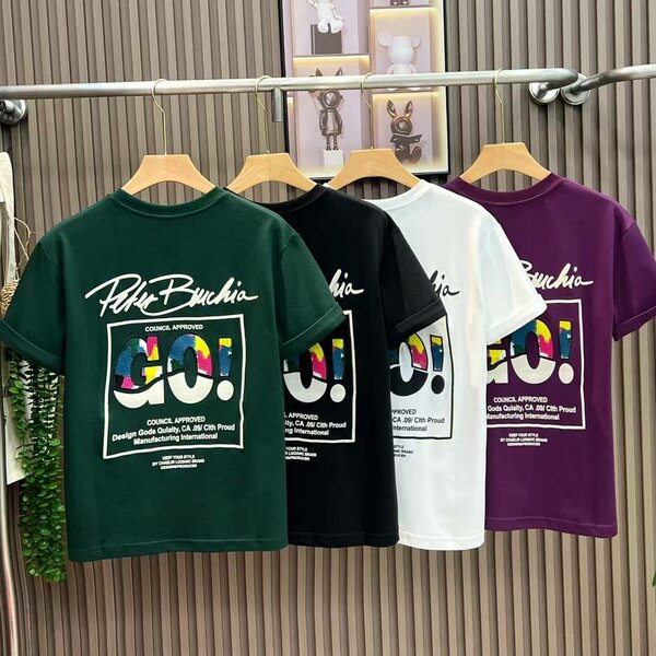 T-shirts graphiques unisexes