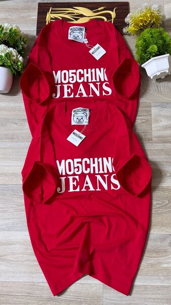 T-shirts colorés avec logo