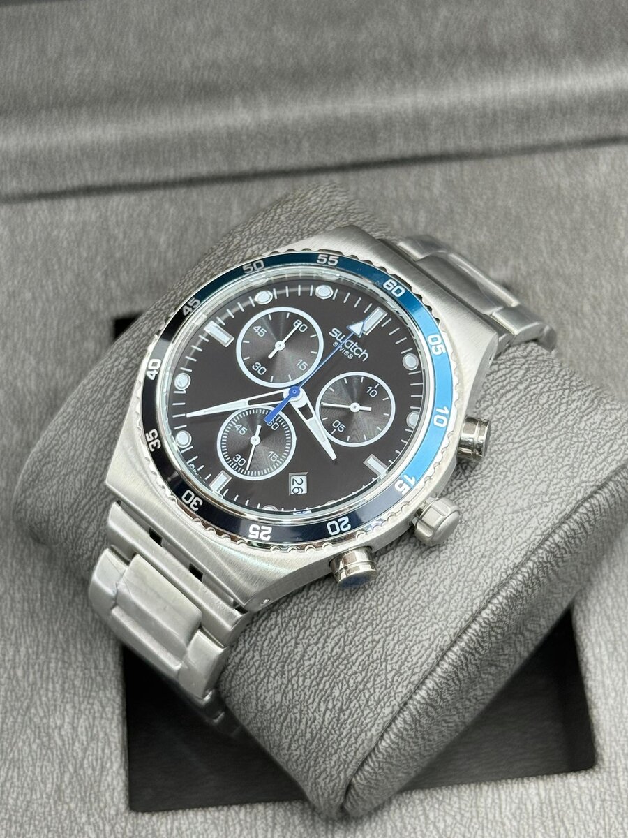 Montre swatch chronographe