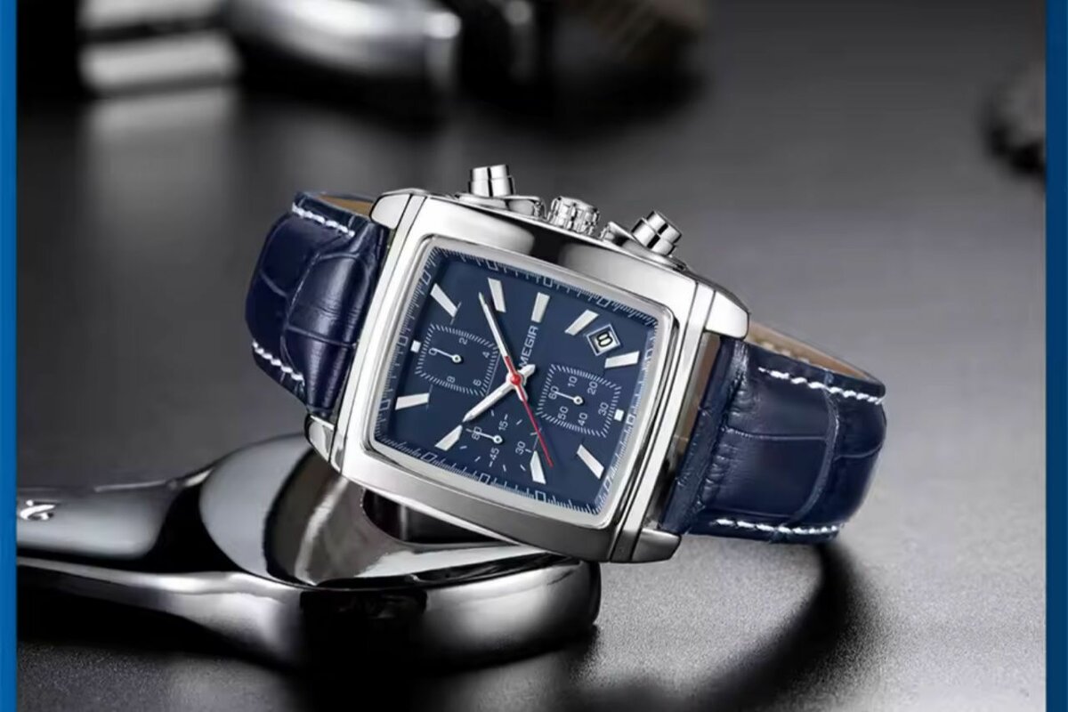 Montre Chronographe Carrée Élégante