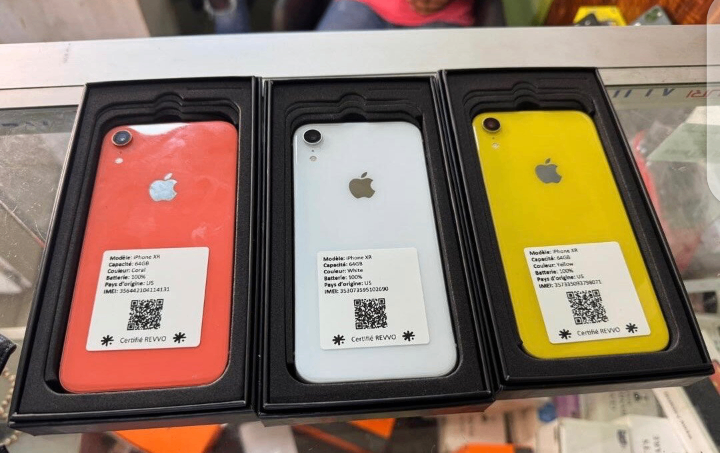 iPhone XR - Couleurs Variées