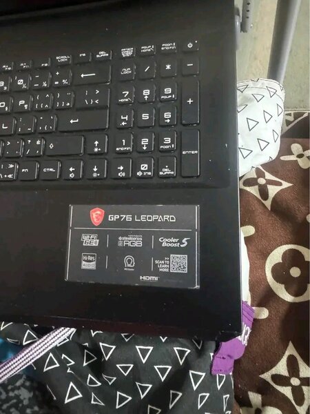 Ordinateur portable MSI GP76