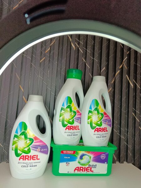 Ariel Détergent Lessive Liquide
