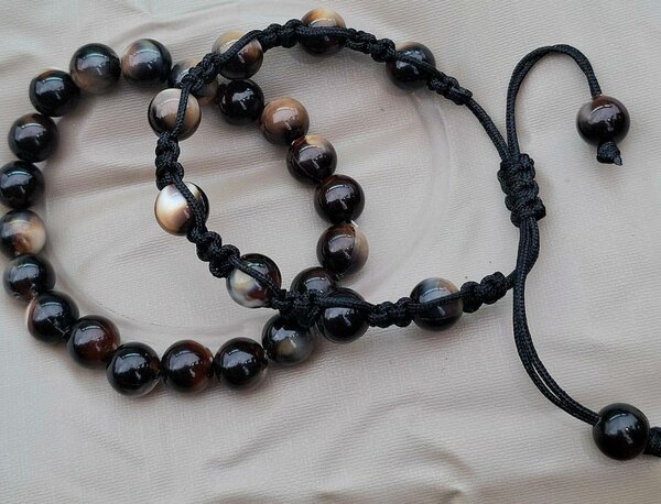 Bracelet en perles noires